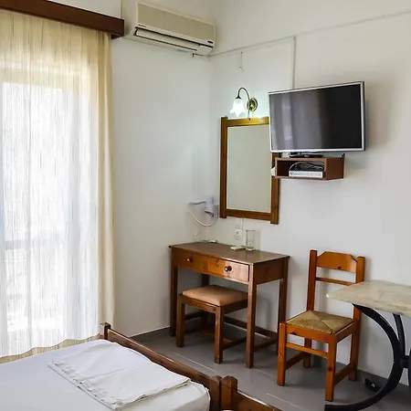 Kalypso Aparthotel 2*